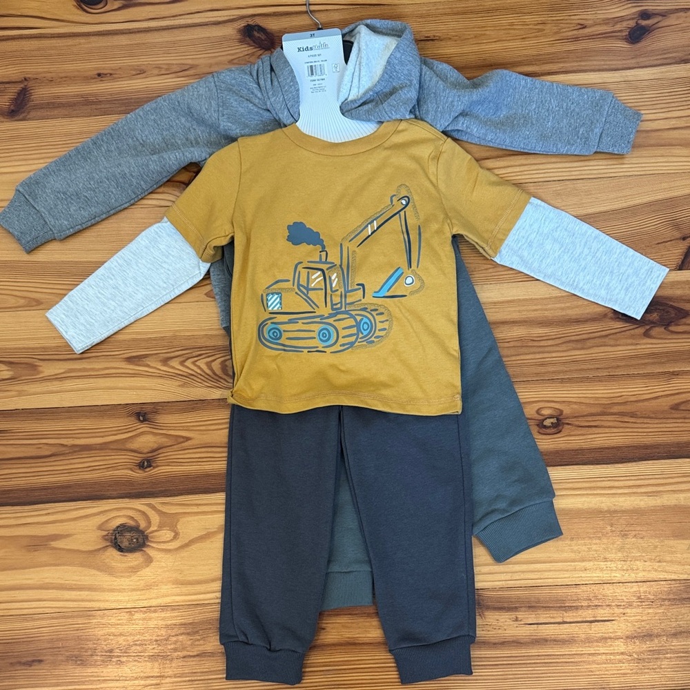 NWT Kids Headquarters Gray and Yellow 4-Piece Set Construction 3T bundle